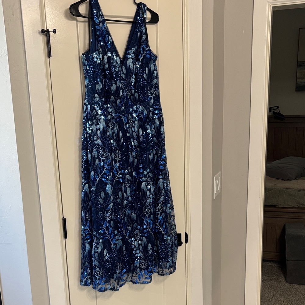 Maggy London Blue sequin dress